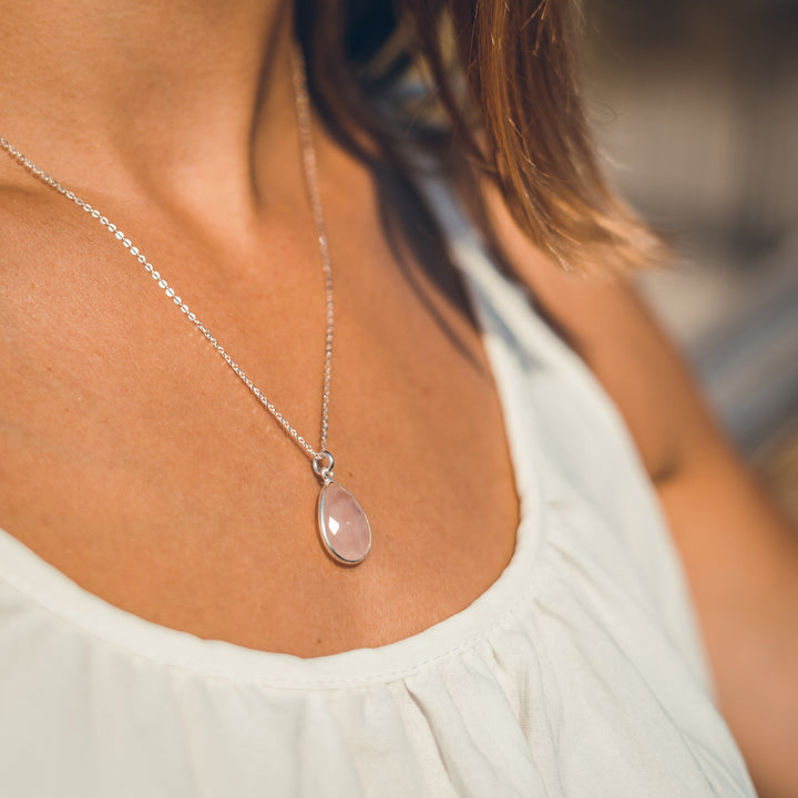 pendentif argent et quartz rose ALICIA